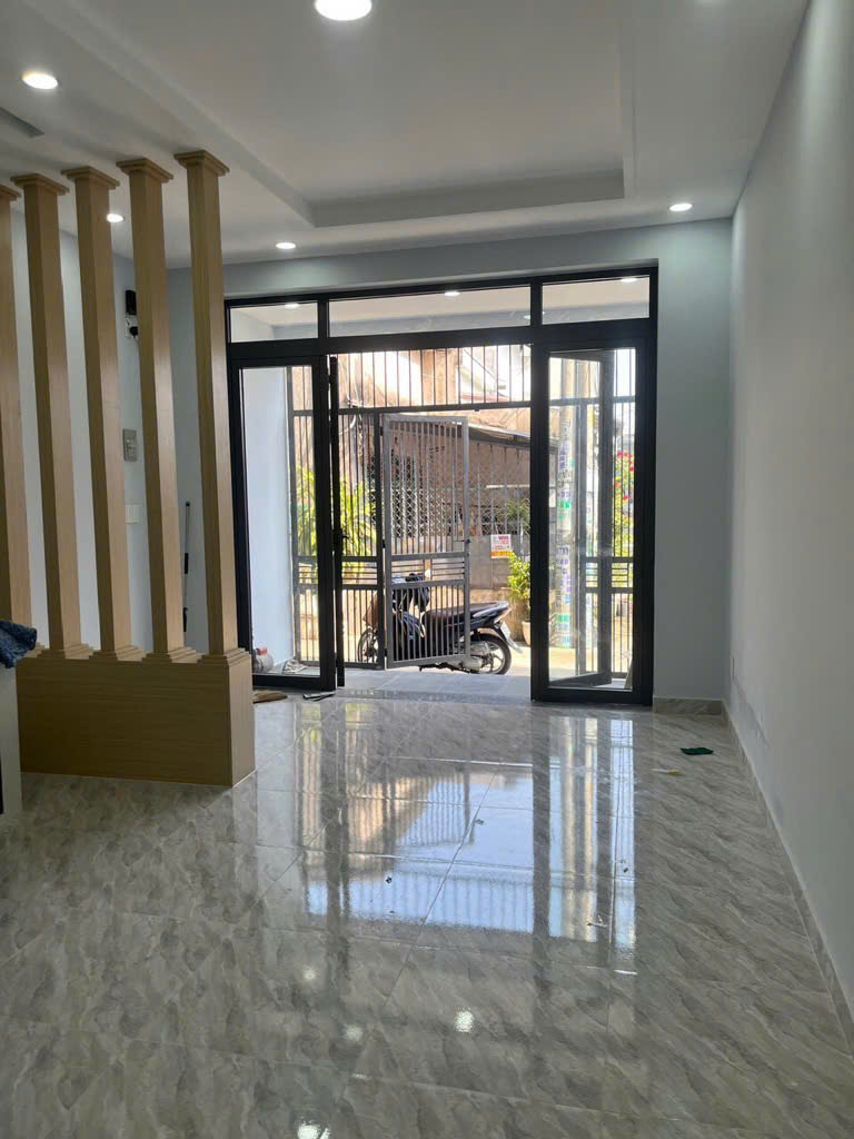 Bán nhà 2 tầng, 3PN, 48m2, 3.6 tỷ - Ngõ Giác Đạo, Trung Chánh, Hóc Môn, HCM